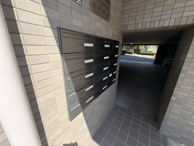 リバーサイドテラスのエントランス