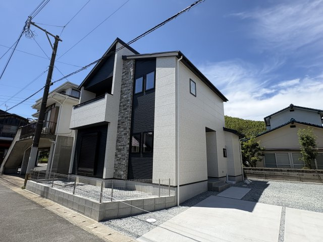 Adoble＋小倉南区南方1丁目1期の外観|現在工事中です　完成年月/令和8年8月下旬予定　入居予定/令和8年9月上旬以降予定