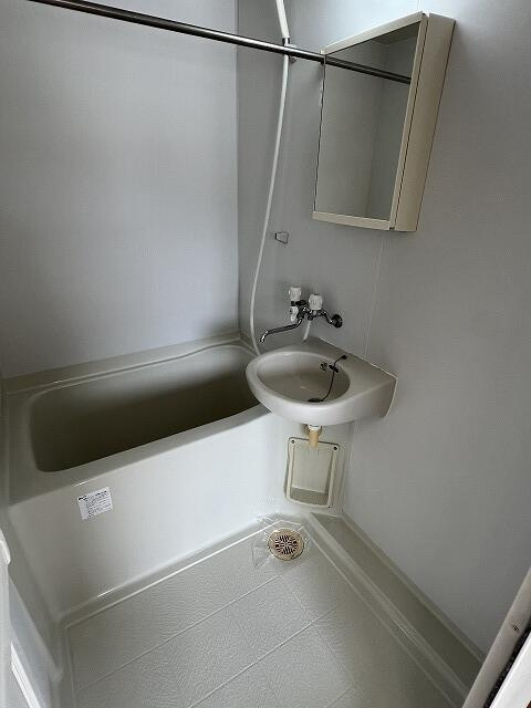 バス・トイレ別