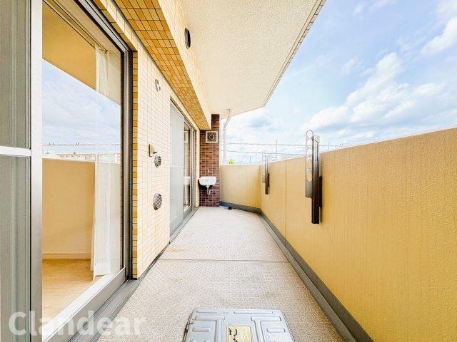 フィオーレお花茶屋のバルコニー|ドキドキの新生活も、安心してスタート。ぴったりの住まいを見つけませんか？クランディアが一緒に住まい選びをサポートします‼　まずは、お気軽にお問合せください　＃クランディア