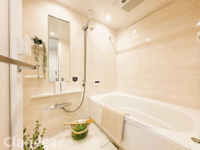 フィオーレお花茶屋の浴室|ドキドキの新生活も、安心してスタート。ぴったりの住まいを見つけませんか？クランディアが一緒に住まい選びをサポートします‼　まずは、お気軽にお問合せください　＃クランディア