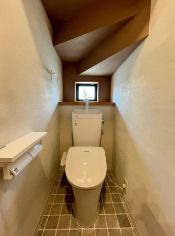 中古戸建　柏市篠籠田のトイレ