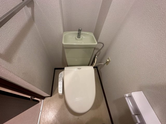 ドルフ・ヤマノウチBのトイレ
