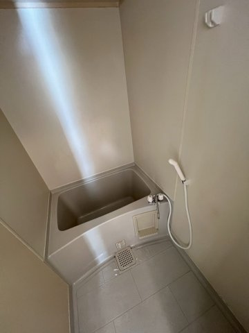 千寿ビルの浴室