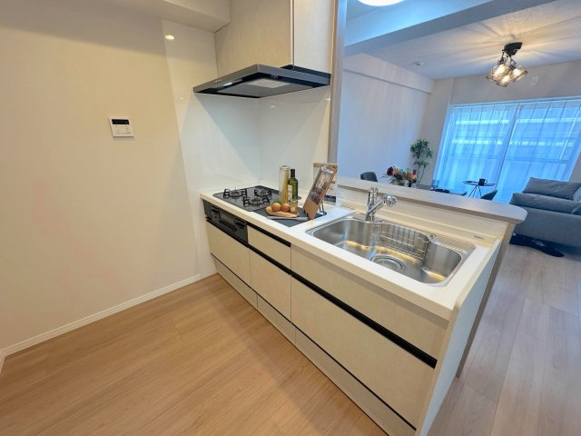 日商岩井北浦和マンション B棟のキッチン|キッチンでお料理をお楽しみください