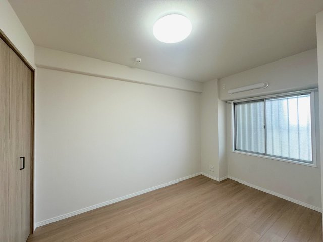 日商岩井北浦和マンション B棟の洋室|洋室です