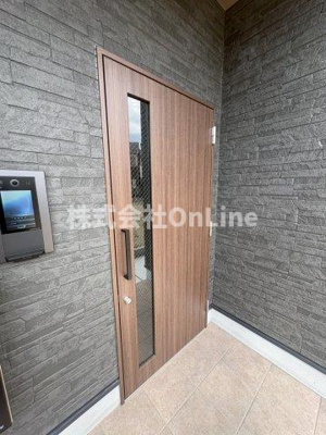【エントランス】 | Louis Apartment長瀬ノール