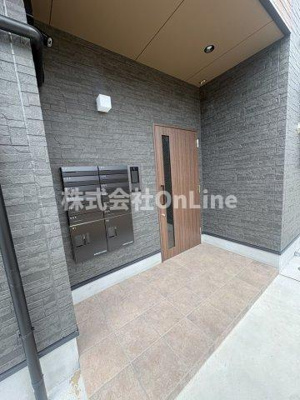 【エントランス】 | Louis Apartment長瀬ノール