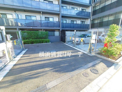  | ガーラ・ステーション横浜大口