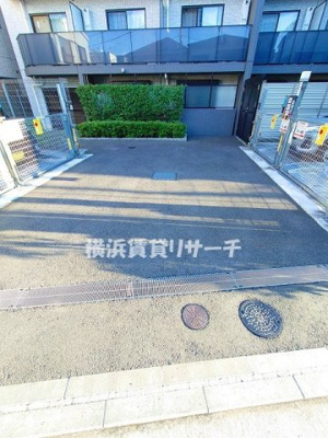  | ガーラ・ステーション横浜大口