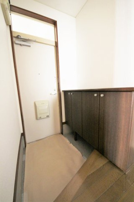 【玄関】 | コンフォート中村Ｃ | ※他号室参考写真