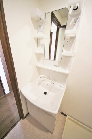 【洗面所】 | コンフォート中村Ｃ | ※他号室参考写真