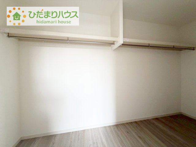 【収納】 | 筑西市乙第1期　新築戸建　2号棟 | 新婚さんにおすすめ！奥様に喜ばれる収納たっぷりのウォークインクローゼット付きです☆