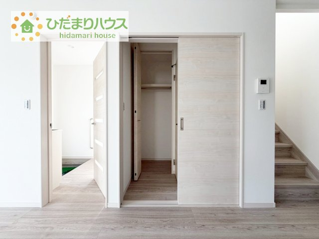 【収納】 | 筑西市乙第1期　新築戸建　2号棟 | 収納場所に困る掃除機や掃除用具はこちらへ！！