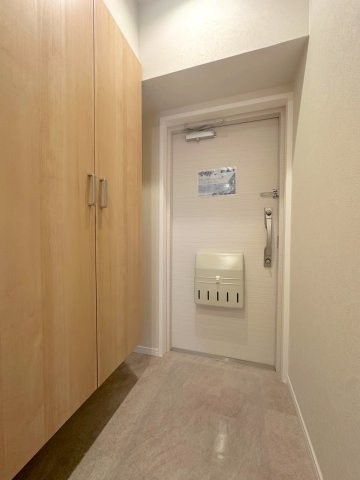 日商岩井北浦和マンション B棟の玄関|落ち着いた玄関です