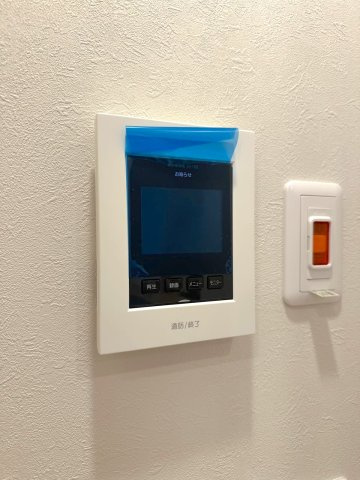 日商岩井北浦和マンション B棟のセキュリティ|TVモニター付きインターホン