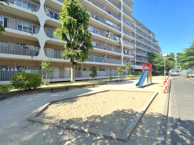 日商岩井北浦和マンション B棟のその他|公園