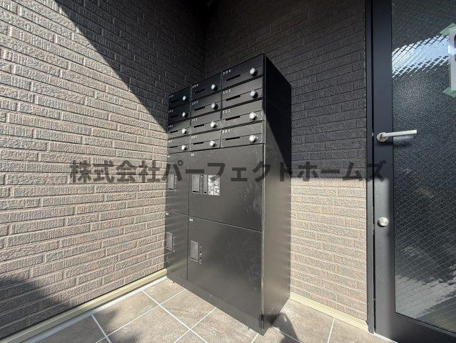 リテラス光善寺のその他共用部分|宅配ボックス