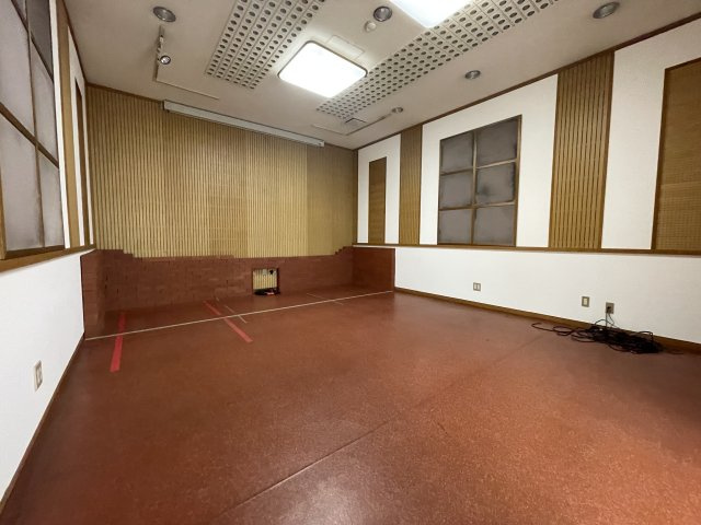 小椋ビルの内装