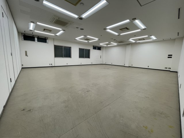 小椋ビルの内装