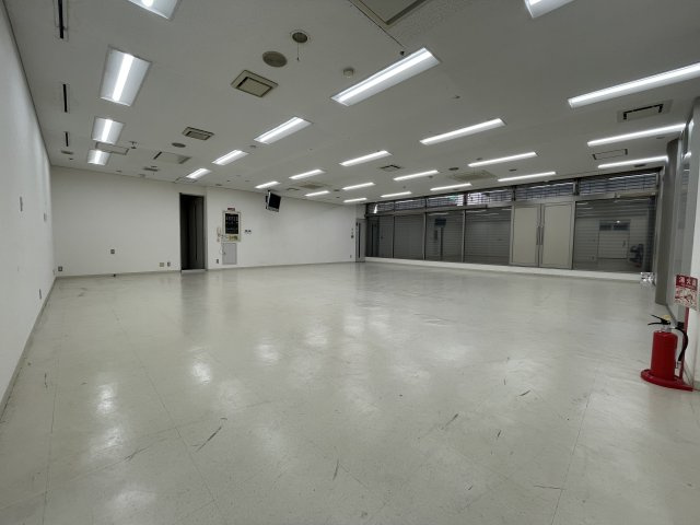 小椋ビルの内装