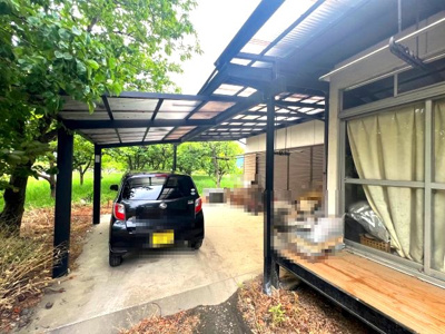 【駐車場】 | 山梨市一町田中　カーポート付き中古戸建