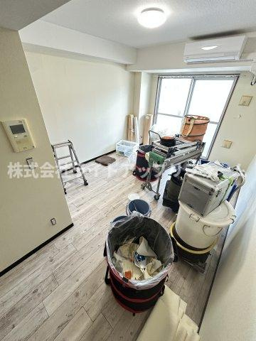 S-FORT神戸小河通の居間・リビング
