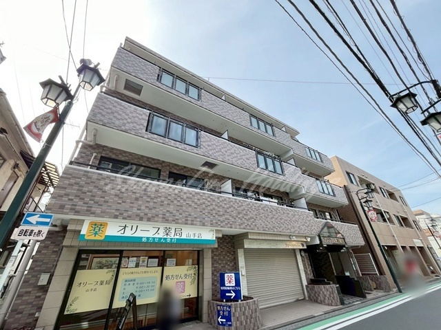 ラ・メゾン山手五番館の外観