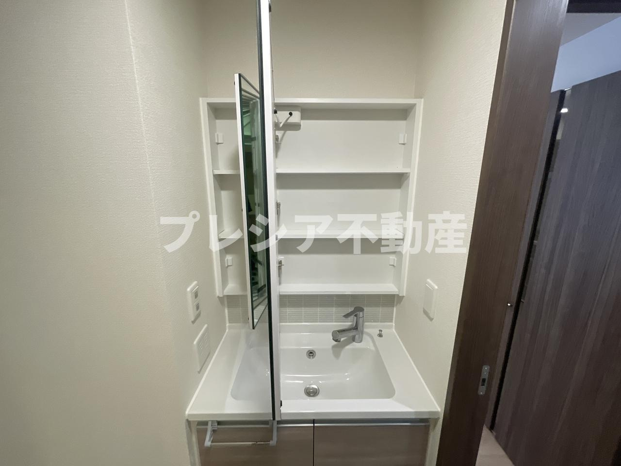 上甲子園廣和レジデンスの洗面所