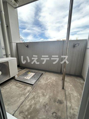 アルファレガロ神戸ウエストのバルコニー
