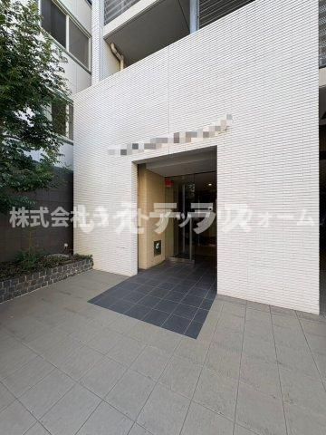 アルファレガロ神戸ウエストのエントランス