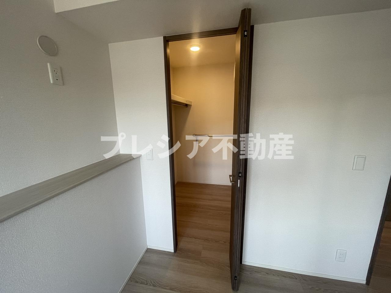 上甲子園廣和レジデンスの収納