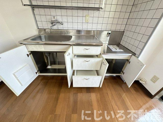 シャンゼリゼ壱番館のキッチン