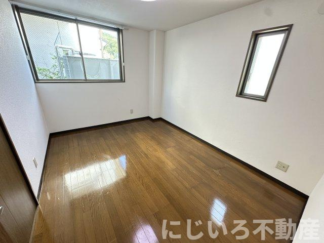 シャンゼリゼ壱番館の寝室