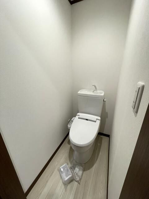 コンフォルト泉中央のトイレ