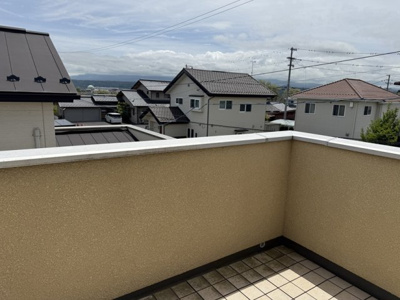 【展望】 | 佐久市岩村田一本柳中古住宅 | ２階バルコニーから八ヶ岳連峰が見えます