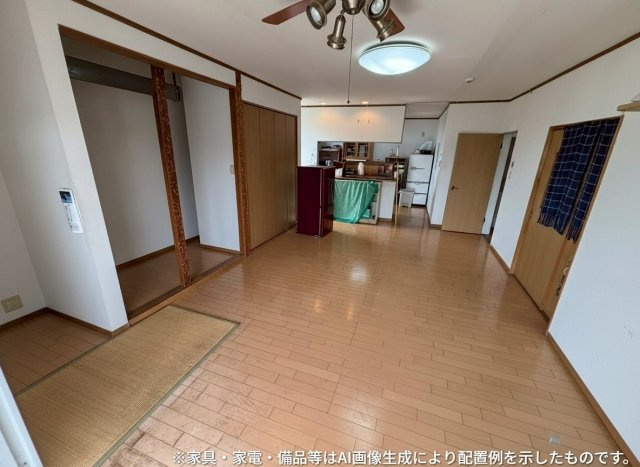 鹿沼市亀和田町　中古農用地戸建の居間・リビング