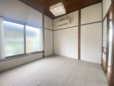 【居間・リビング】 | さいとう貸家 | エアコンは残置物
