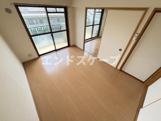 メゾン　サンライズ　Aの居間・リビング|高崎、前橋のお部屋探しはエンドスケープまで！お客様の理想お聞かせ下さい♪