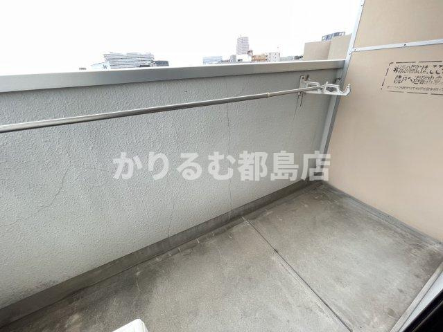 ビオス京橋のバルコニー
