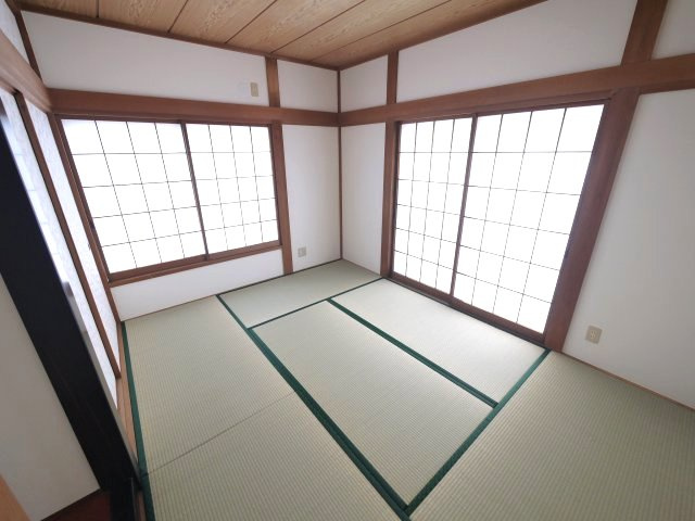 東金市菱沼  中古戸建 の和室|内装リフォーム済み令和8年4月 JR東金線求名駅徒歩約8分 スーパートアトライウェル徒歩約13分