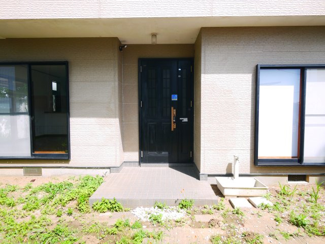 東金市菱沼  中古戸建 の玄関|内装リフォーム済み令和8年4月 JR東金線求名駅徒歩約8分 スーパートアトライウェル徒歩約13分