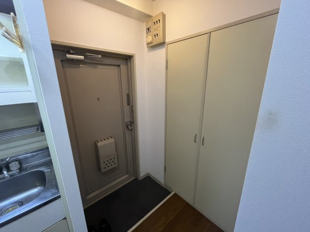 モリタマンションの玄関