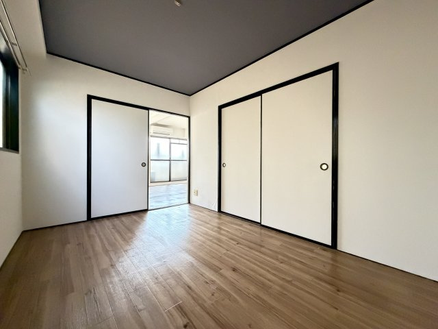 メジェーム住吉の寝室