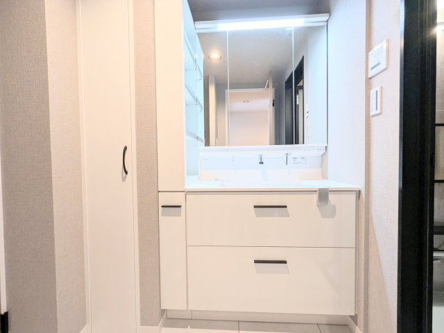 TOWER RESIDENCE TOKYOの独立洗面台|～洗面化粧室写真～