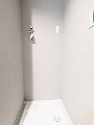 TOWER RESIDENCE TOKYOのランドリースペース|～ランドリースペース写真～