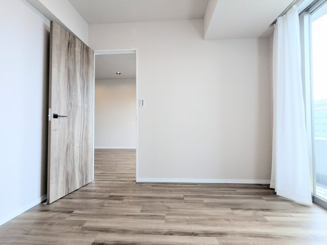 TOWER RESIDENCE TOKYOの寝室|～WIC付きの主寝室写真～