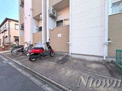 【その他共用部分】 | エスパス・リブレ | 駐輪場です