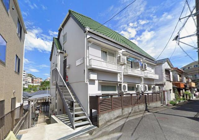 メゾンドール清水ケ丘の外観