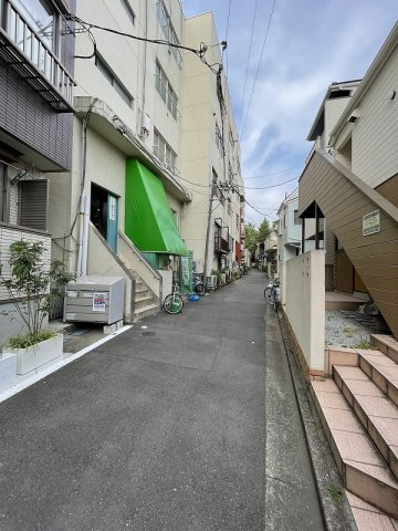 メゾン井上の周辺